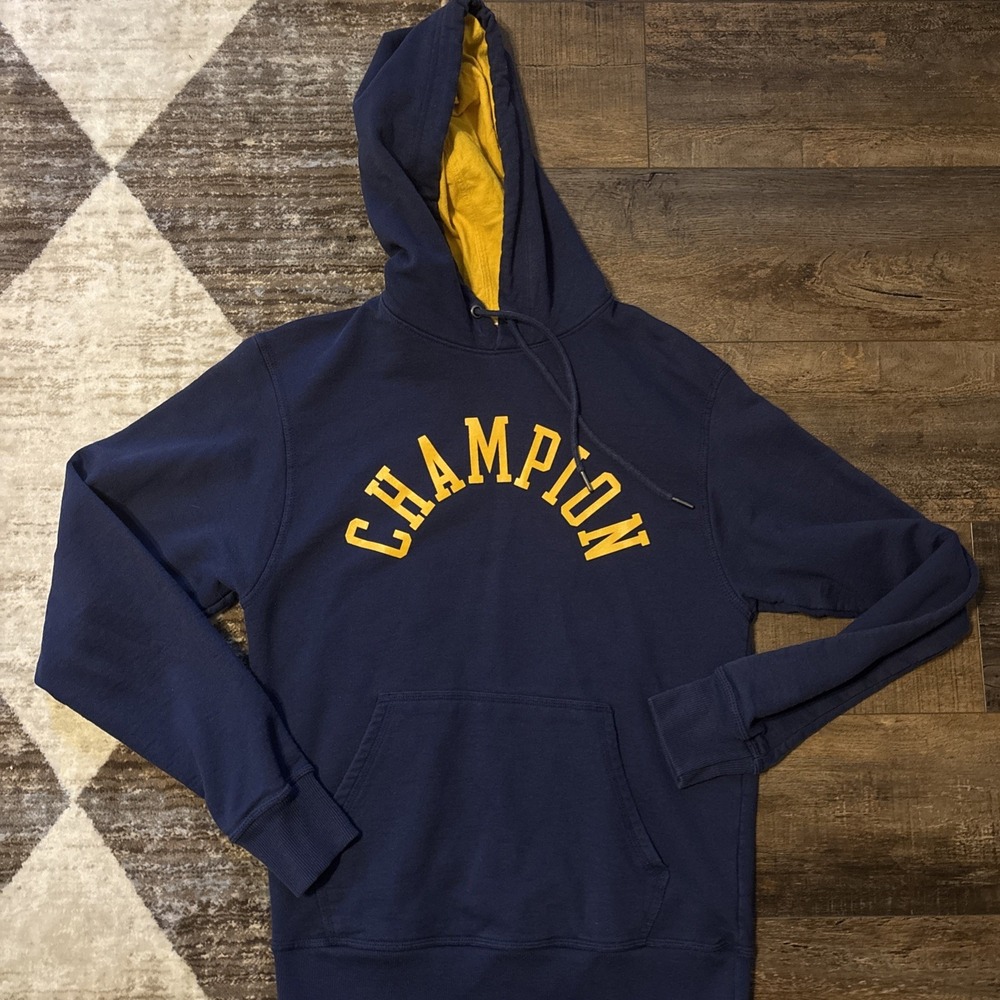 Champion Hoodie Mens Small Logo Spell Out Retro Athletic Champion Sweatshirt